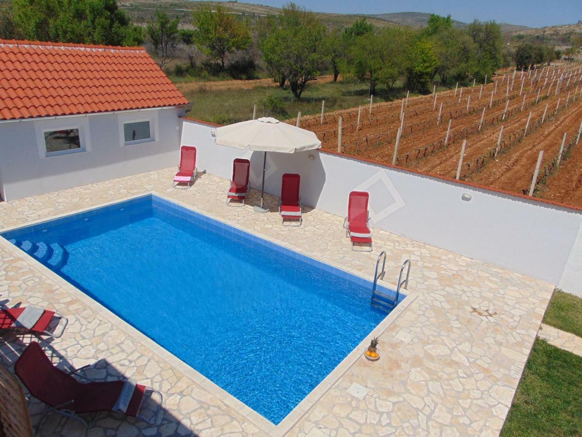 Holiday Home Donji Lepuri Lisicici المظهر الخارجي الصورة